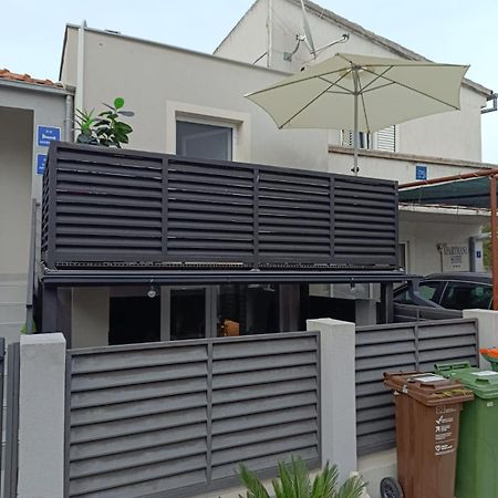 Studio & Apartment Biograd Paszman بيوغْغاد نا موغو المظهر الخارجي الصورة